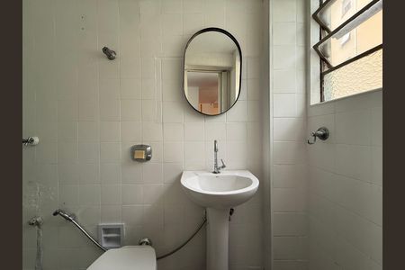 Banheiro de apartamento para alugar com 1 quarto, 39m² em Consolação, São Paulo