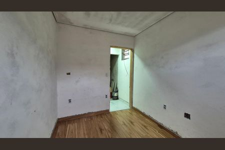 Casa à venda com 100m², 2 quartos e 2 vagasQuarto 3