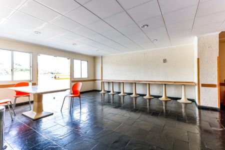 Apartamento à venda com 72m², 2 quartos e 1 vaga