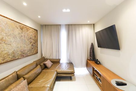 Apartamento à venda com 72m², 2 quartos e 1 vaga