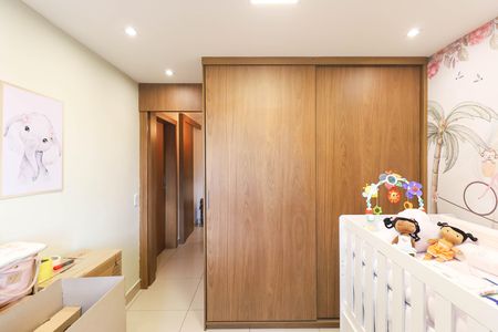 Apartamento à venda com 72m², 2 quartos e 1 vaga