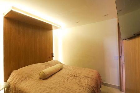 Apartamento à venda com 72m², 2 quartos e 1 vaga