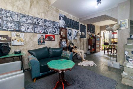 Sala de casa à venda com 2 quartos, 69m² em Vila Cordeiro, São Paulo