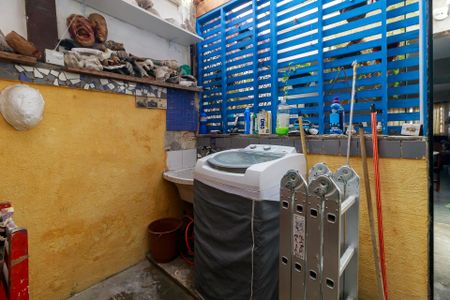 Casa para alugar com 69m², 2 quartos e 1 vaga Casa para alugar com 69m², 2 quartos e 1 vagaÁrea de Serviço