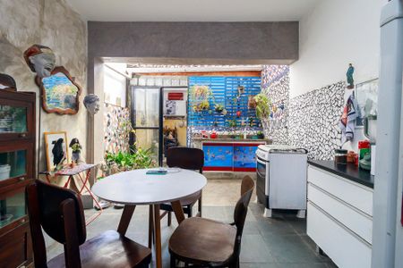 Casa para alugar com 69m², 2 quartos e 1 vaga Casa para alugar com 69m², 2 quartos e 1 vagaCozinha