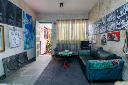 Sala de casa à venda com 2 quartos, 69m² em Vila Cordeiro, São Paulo