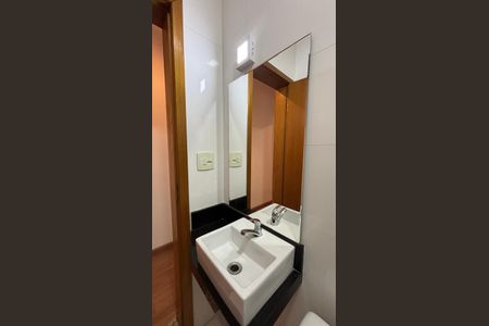 Apartamento para alugar com 71m², 3 quartos e 1 vagaBanheiro