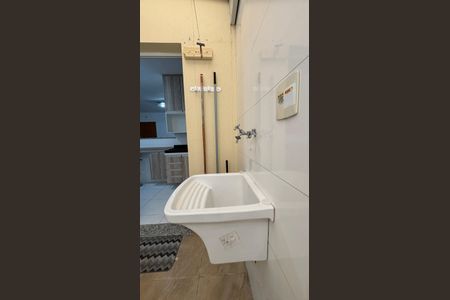 Apartamento para alugar com 71m², 3 quartos e 1 vagaÁrea de Serviço