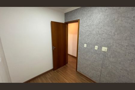 Apartamento para alugar com 71m², 3 quartos e 1 vagaQuarto 2