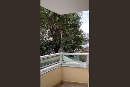 Apartamento para alugar com 71m², 3 quartos e 1 vagaSuite Varanda