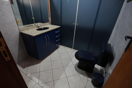 Casa à venda com 320m², 4 quartos e 4 vagasQuartos 1 e 2 - Suíte Canadense