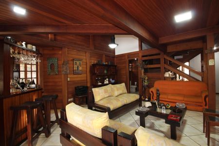 Sala 1 de casa à venda com 4 quartos, 320m² em Jacarepaguá, Rio de Janeiro