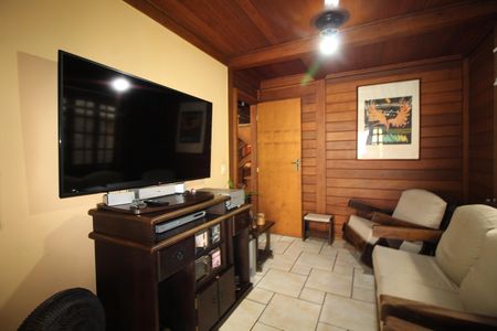 Casa à venda com 320m², 4 quartos e 4 vagasSala 2
