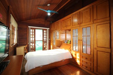 Casa à venda com 320m², 4 quartos e 4 vagasQuarto 1