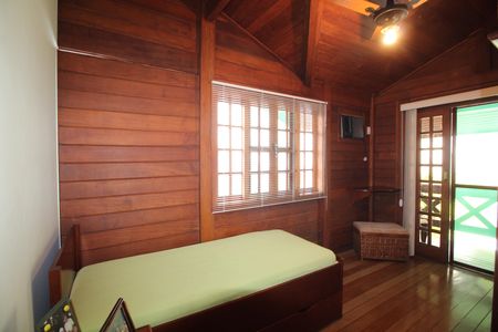 Casa à venda com 320m², 4 quartos e 4 vagasQuarto 3