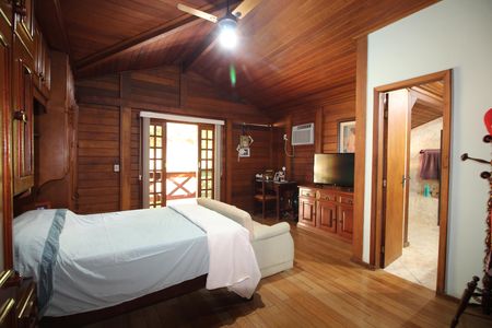 Casa à venda com 320m², 4 quartos e 4 vagasQuarto 4