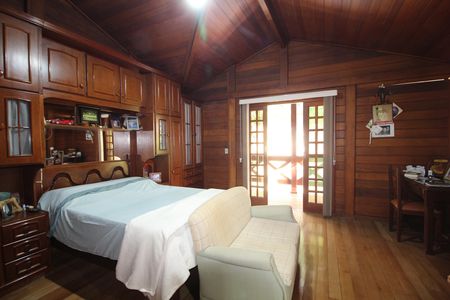 Casa à venda com 320m², 4 quartos e 4 vagasQuarto 4