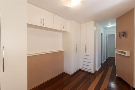 Apartamento para alugar com 70m², 2 quartos e 2 vagasSuíte