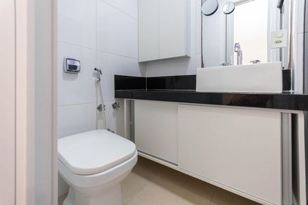 Apartamento para alugar com 70m², 2 quartos e 2 vagasBanheiro Suíte