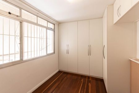 Apartamento para alugar com 70m², 2 quartos e 2 vagasSuíte