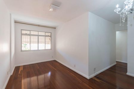 Sala de apartamento para alugar com 2 quartos, 70m² em Tijuca, Rio de Janeiro