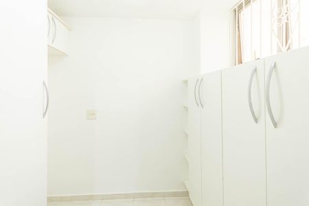 Apartamento para alugar com 70m², 2 quartos e 2 vagasQuarto de Serviço
