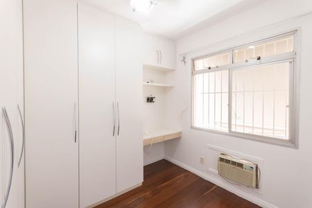 Apartamento para alugar com 70m², 2 quartos e 2 vagasQuarto