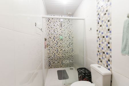 Casa à venda com 100m², 4 quartos e 2 vagas Casa à venda com 100m², 4 quartos e 2 vagasBanheiro