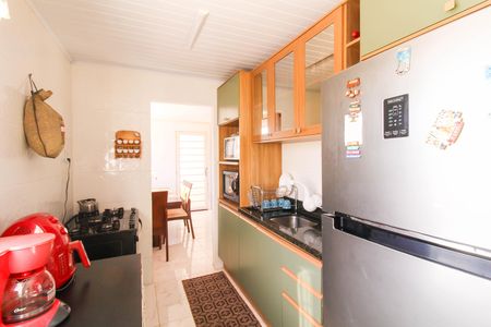 Cozinha de casa à venda com 4 quartos, 100m² em Guajuviras, Canoas