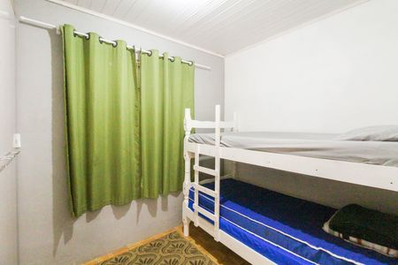 Casa à venda com 100m², 4 quartos e 2 vagas Casa à venda com 100m², 4 quartos e 2 vagasQuarto 1