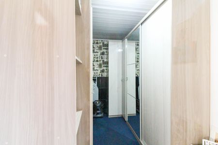 Casa à venda com 100m², 4 quartos e 2 vagas Casa à venda com 100m², 4 quartos e 2 vagasQuarto 2