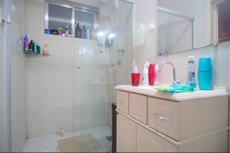 Casa à venda com 173m², 3 quartos e 3 vagasBanheiro da Suíte