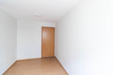 Sala de apartamento para alugar com 2 quartos, 40m² em Santa Cruz, Rio de Janeiro