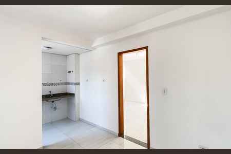 Sala de apartamento para alugar com 1 quarto, 40m² em Parque Paineiras, São Paulo