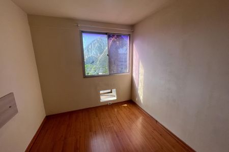Quarto 2 de apartamento para alugar com 2 quartos, 48m² em Colégio, Rio de Janeiro