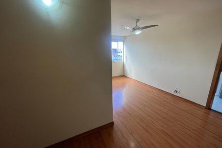Sala de apartamento para alugar com 2 quartos, 48m² em Colégio, Rio de Janeiro