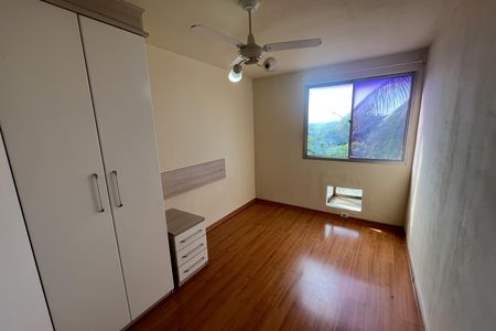 Quarto 2 de apartamento para alugar com 2 quartos, 48m² em Colégio, Rio de Janeiro