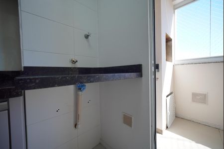 Apartamento para alugar com 60m², 2 quartos e 1 vagaÁrea de Serviço