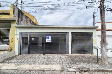 Casa para alugar com 200m², 2 quartos e 3 vagasfachada