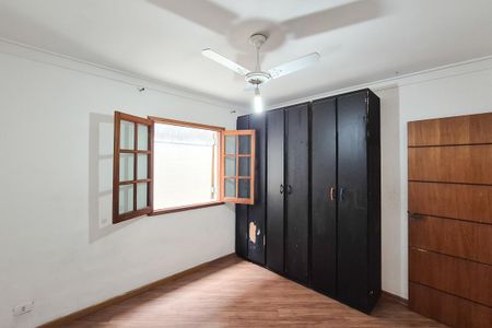 Casa para alugar com 200m², 2 quartos e 3 vagasQuarto 1