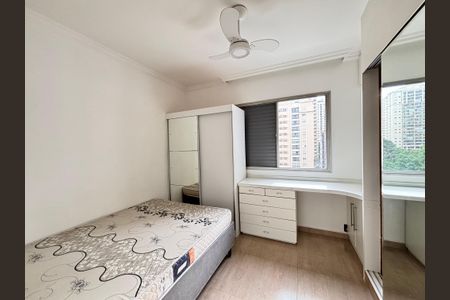 Quarto de apartamento para alugar com 1 quarto, 50m² em Indianópolis, São Paulo