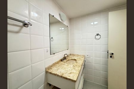 Apartamento para alugar com 50m², 1 quarto e 1 vaga Apartamento para alugar com 50m², 1 quarto e 1 vagaBanheiro