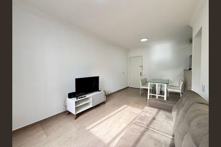 Sala de apartamento para alugar com 1 quarto, 50m² em Indianópolis, São Paulo