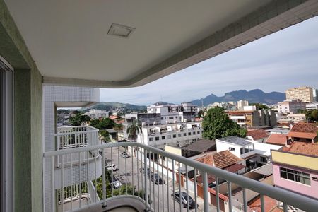 Apartamento para alugar com 63m², 2 quartos e 1 vaga Apartamento para alugar com 63m², 2 quartos e 1 vagaVaranda