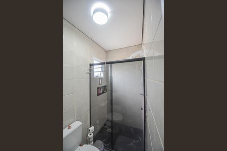 Casa de condomínio para alugar com 97m², 3 quartos e 2 vagasBanheiro da Suíte