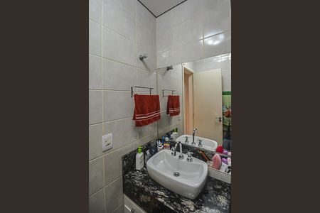 Casa de condomínio para alugar com 97m², 3 quartos e 2 vagasBanheiro