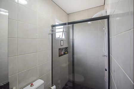 Casa de condomínio para alugar com 97m², 3 quartos e 2 vagasBanheiro da Suíte