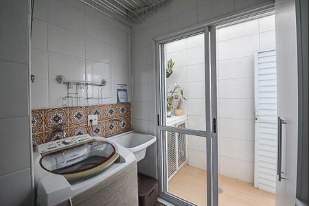 Casa de condomínio para alugar com 97m², 3 quartos e 2 vagasÁrea de Serviço