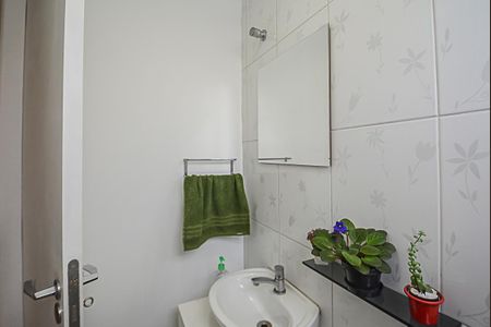 Casa de condomínio para alugar com 97m², 3 quartos e 2 vagasLavabo