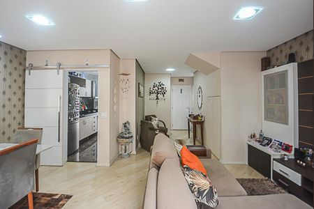 Casa de condomínio para alugar com 97m², 3 quartos e 2 vagasSala